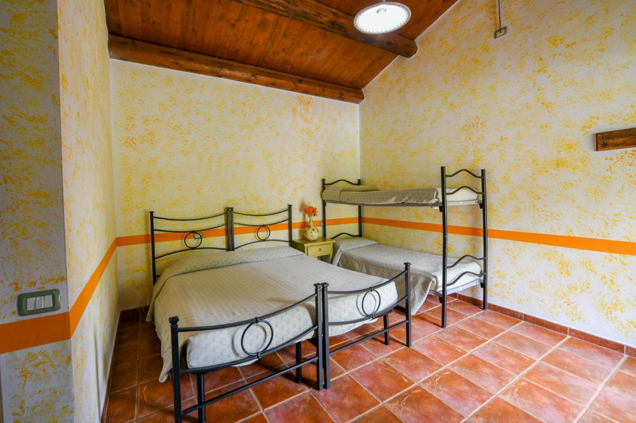 Agriturismo Valle Tezze กาสเชีย ภายนอก รูปภาพ