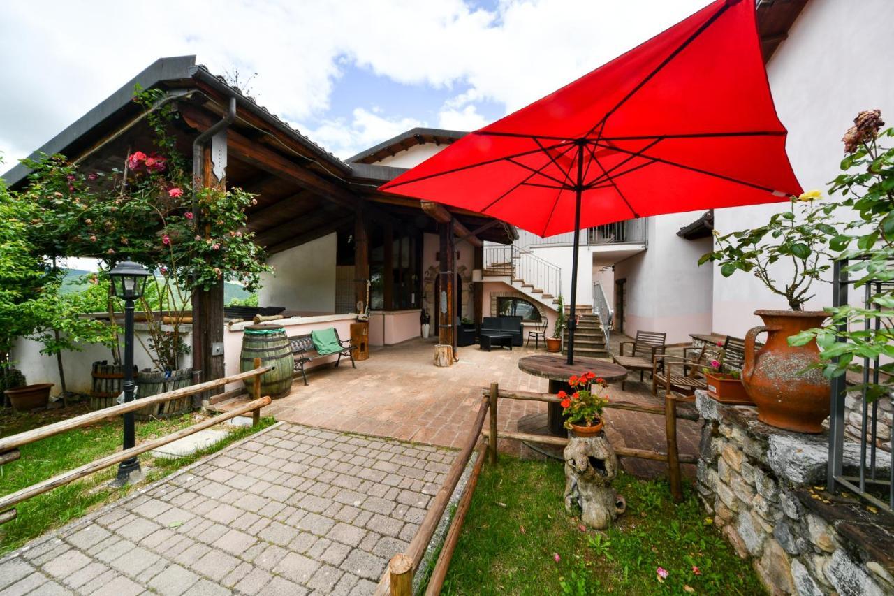 Agriturismo Valle Tezze กาสเชีย ภายนอก รูปภาพ